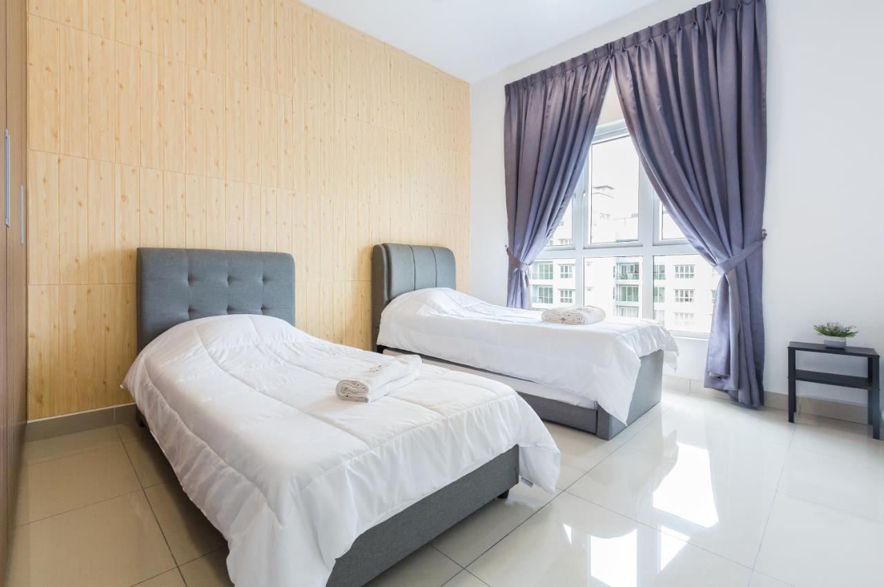 Seasons Luxury Apartment By Jk Home ยะโฮร์บาห์รู ภายนอก รูปภาพ