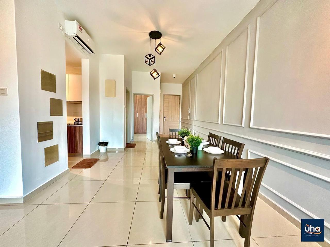 Seasons Luxury Apartment By Jk Home ยะโฮร์บาห์รู ภายนอก รูปภาพ