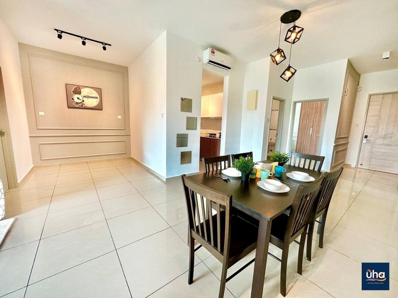 Seasons Luxury Apartment By Jk Home ยะโฮร์บาห์รู ภายนอก รูปภาพ