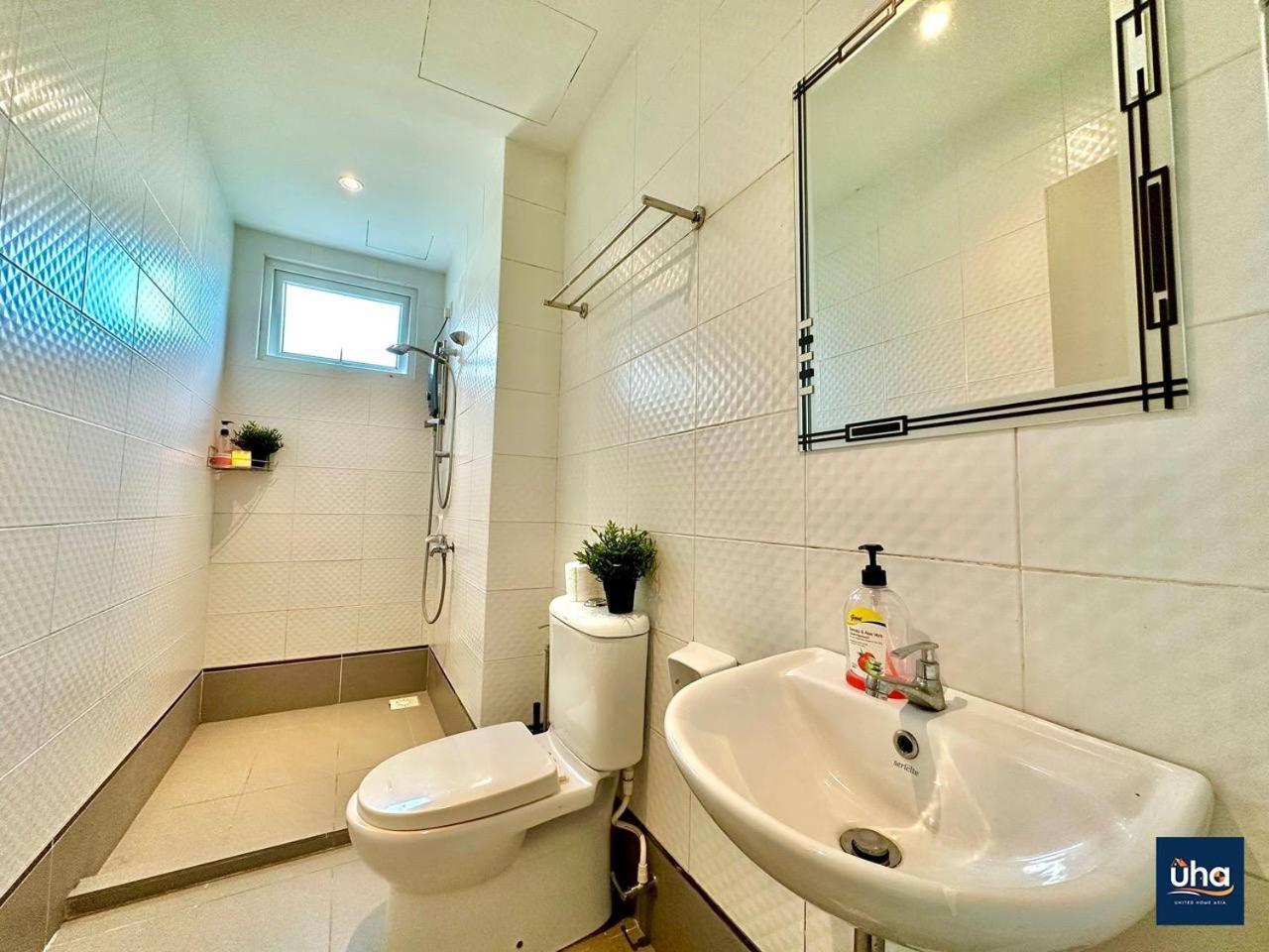 Seasons Luxury Apartment By Jk Home ยะโฮร์บาห์รู ภายนอก รูปภาพ