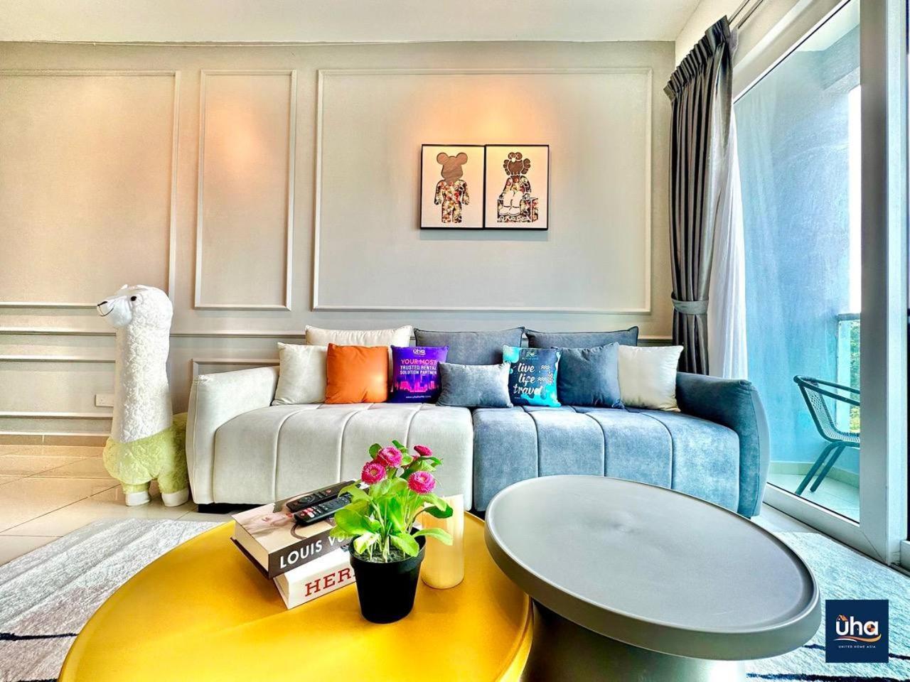 Seasons Luxury Apartment By Jk Home ยะโฮร์บาห์รู ภายนอก รูปภาพ