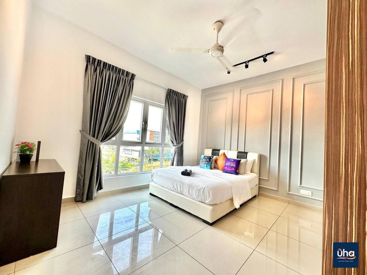 Seasons Luxury Apartment By Jk Home ยะโฮร์บาห์รู ภายนอก รูปภาพ