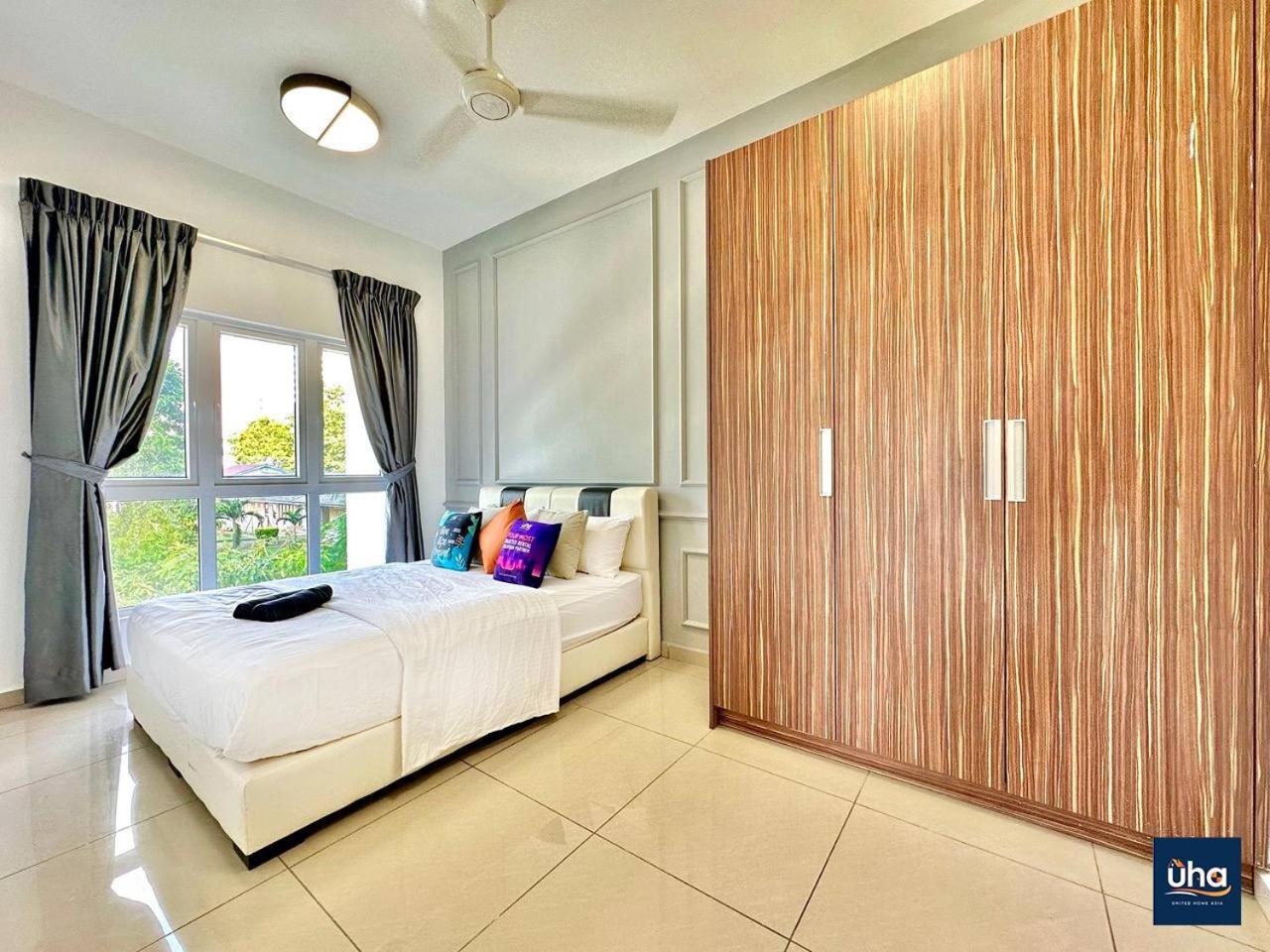 Seasons Luxury Apartment By Jk Home ยะโฮร์บาห์รู ภายนอก รูปภาพ