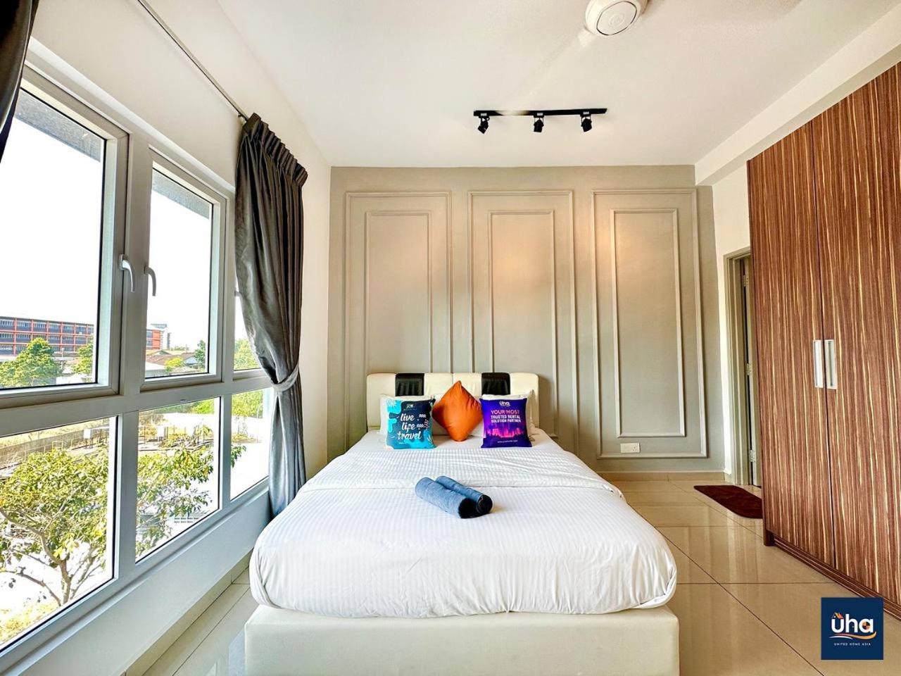Seasons Luxury Apartment By Jk Home ยะโฮร์บาห์รู ภายนอก รูปภาพ